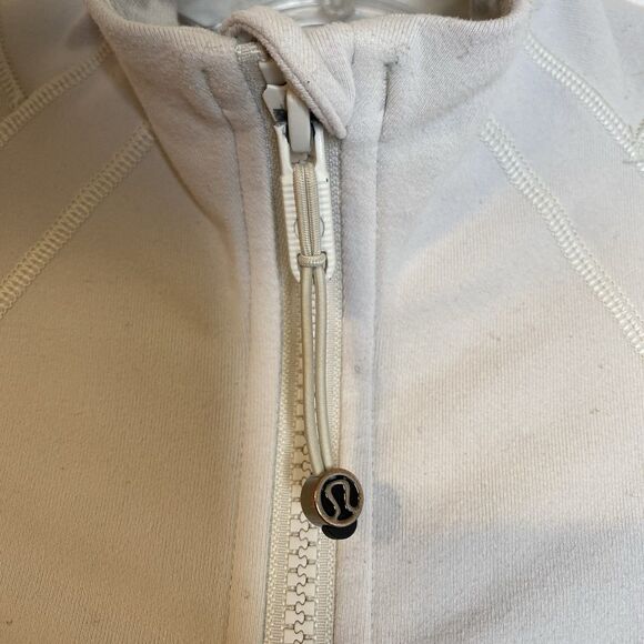 Lululemon Define Jacket Women Sz 4 Gray Full Zip Thumb Hole Fitted Athleisure - Picture 9 of 10